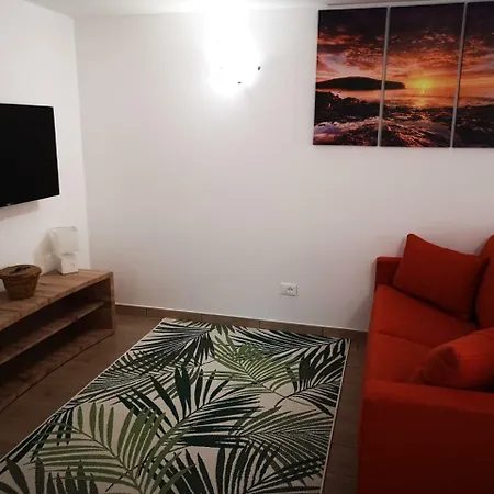 In * Бардолино